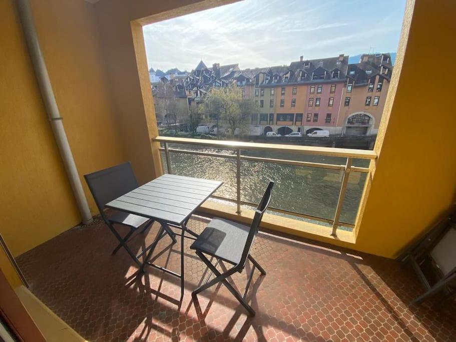 Quai Des Cordeliers, Balcon Et Vieille Ville 阿讷西 外观 照片