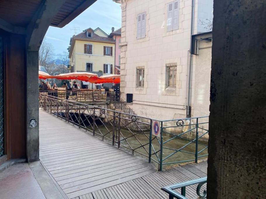 Quai Des Cordeliers, Balcon Et Vieille Ville 阿讷西 外观 照片